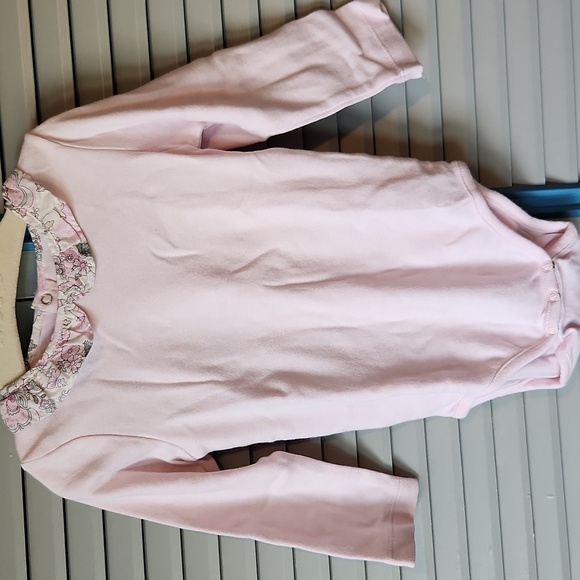 Jacadi Paris Light Pink Long Sleeve Onesie - Picture 2 of 13